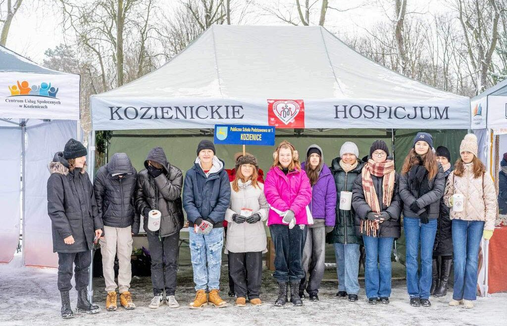 3 grudnia 2023 roku – Kiermasz Bożonarodzeniowy na rzecz podopiecznych Hospicjum Kozienickiego